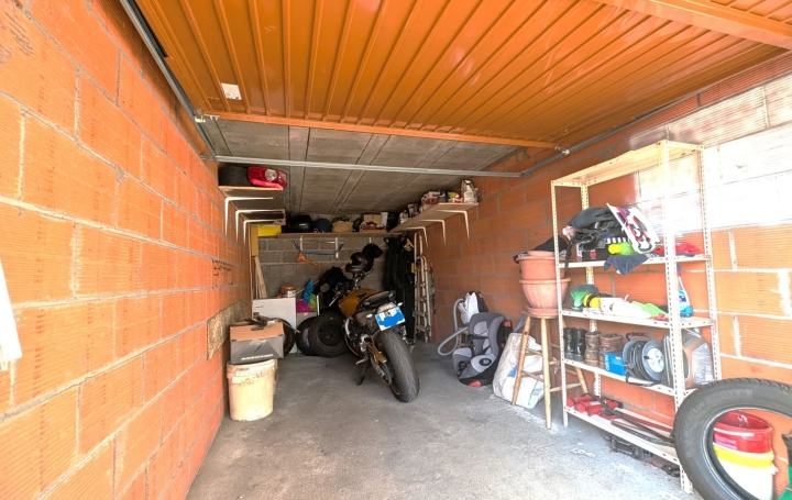 2 Pièces ROANNE (42300)  50 m2 75 000 € 