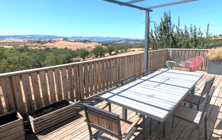Maison CORDELLE (42123)  169 m2 285 000 € 