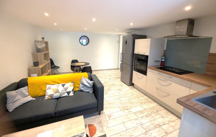 2 Pièces ROANNE (42300)  41 m2 69 000 € 