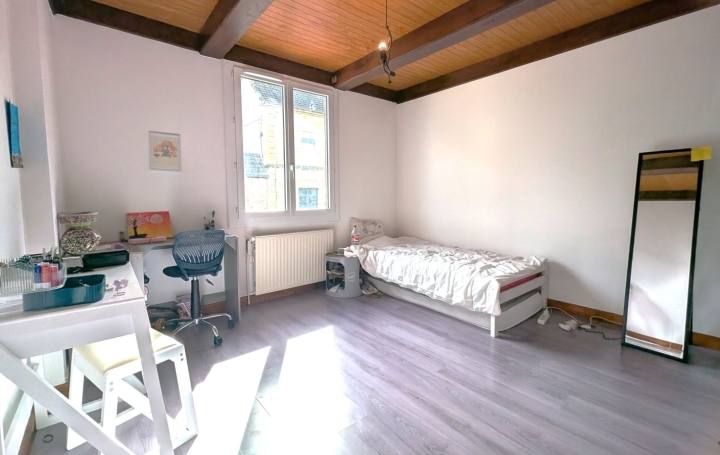 Maison MELAY (71340)  155 m2 175 000 € 