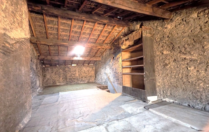 3 Pièces MARCIGNY (71110)  66 m2 65 000 € 