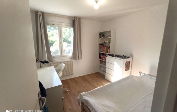 5 Pièces SAINT-ETIENNE (42100)  95 m2 139 000 € 