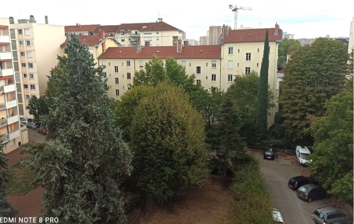 6 Pièces VILLEURBANNE (69100)  133 m2 399 000 € 