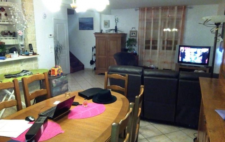 Réseau Immo-diffusion : Maison  L'ETRAT  145 m2 249 000 € 