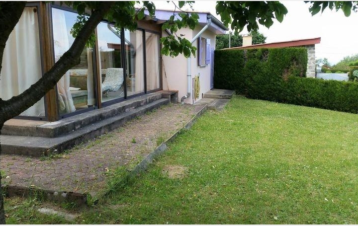 Réseau Immo-diffusion : Maison de village  CHAMBLES  88 m2 159 000 € 