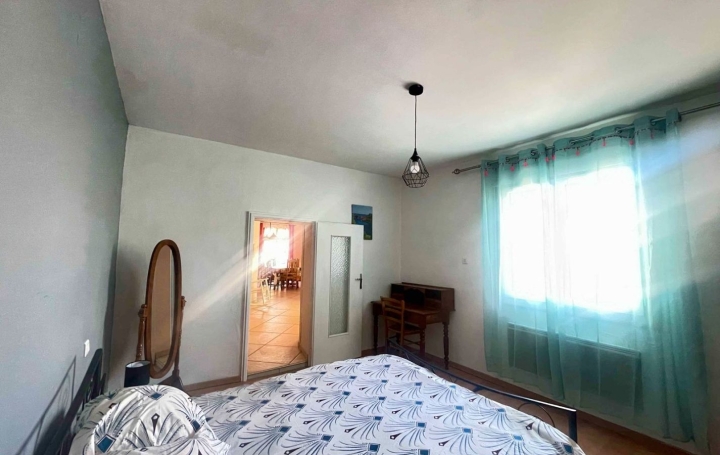 Maison BESSAN (34550)  121 m2 1 250 € 