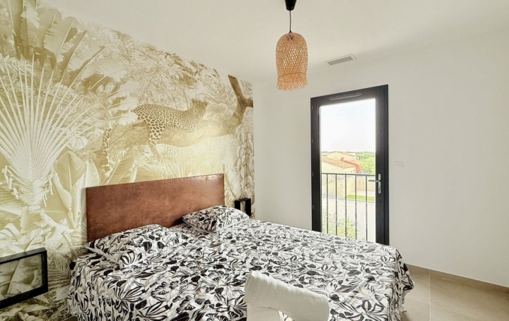 Villa BESSAN (34550)  100 m2 1 790 € 