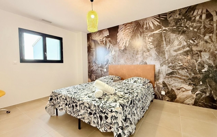 Villa BESSAN (34550)  100 m2 1 790 € 