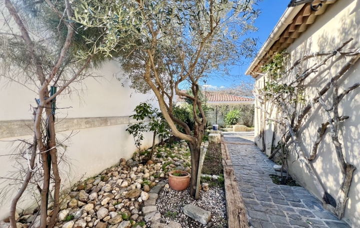 Villa BESSAN (34550)  83 m2 1 145 € 