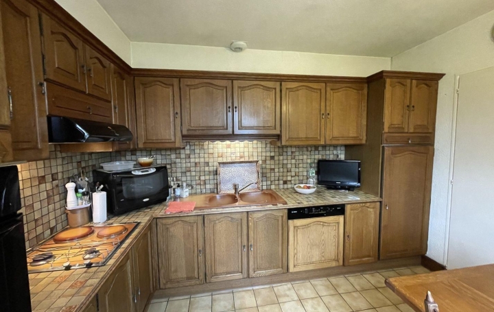 Réseau Immo-diffusion : Maison  L'AIGLE  75 m2 143 775 € 