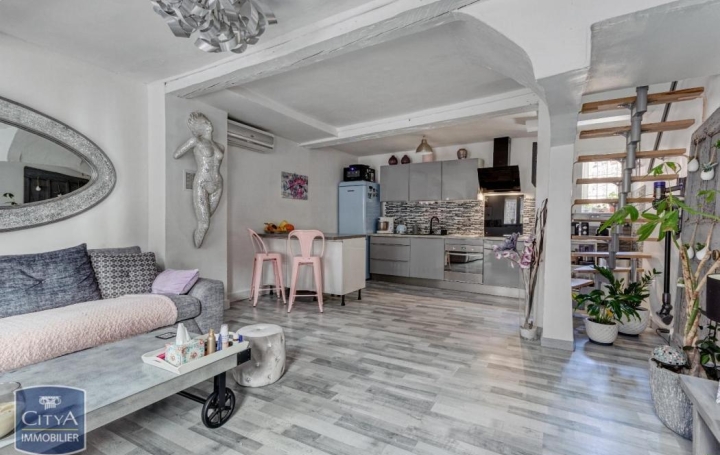 Réseau Immo-diffusion : Maison de village  VILLENEUVE-LA-RIVIERE   145 000 € 