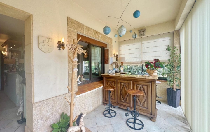 Villa MONTPELLIER (34000)  207 m2 458 000 € 