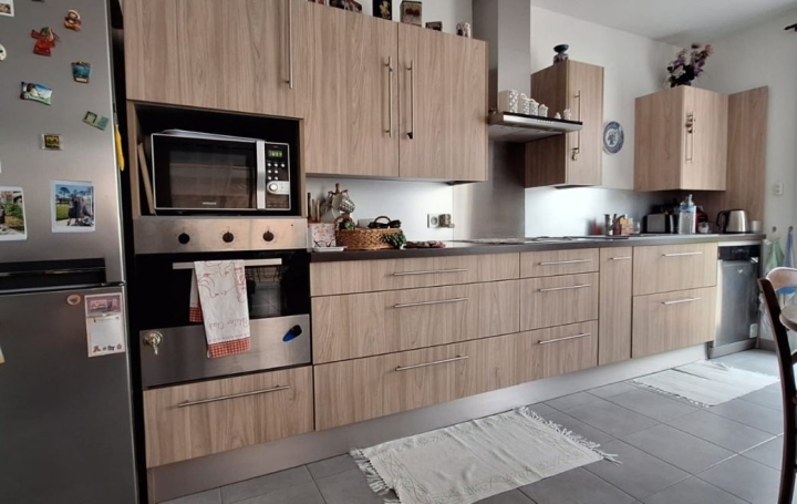 Villa VIAS (34450)  78 m2 315 000 € 