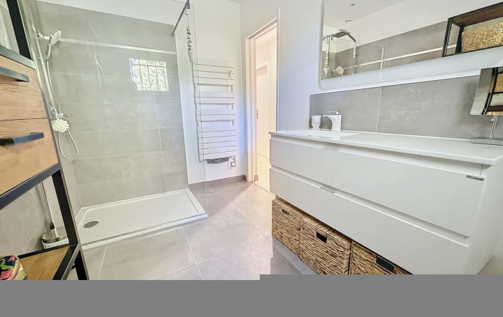 Villa BEZIERS (34500)  142 m2 470 000 € 