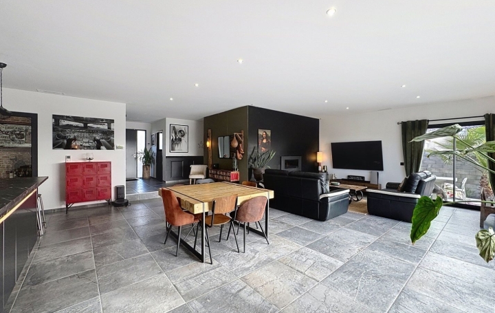 Villa PEZENAS (34120)  151 m2 549 900 € 