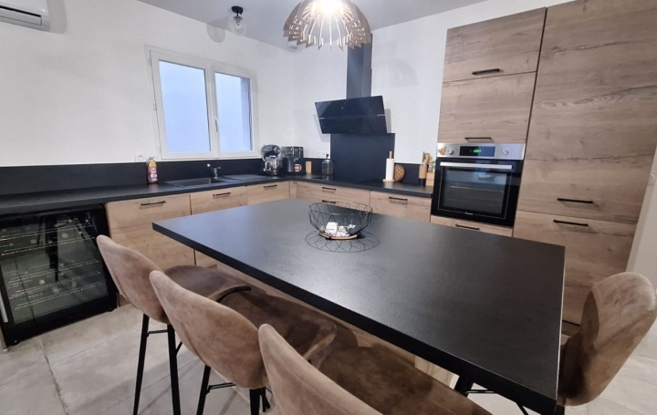 Villa POMEROLS (34810)  87 m2 362 000 € 