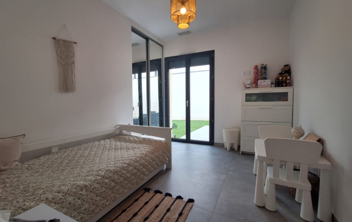 Maison BESSAN (34550)  105 m2 389 000 € 