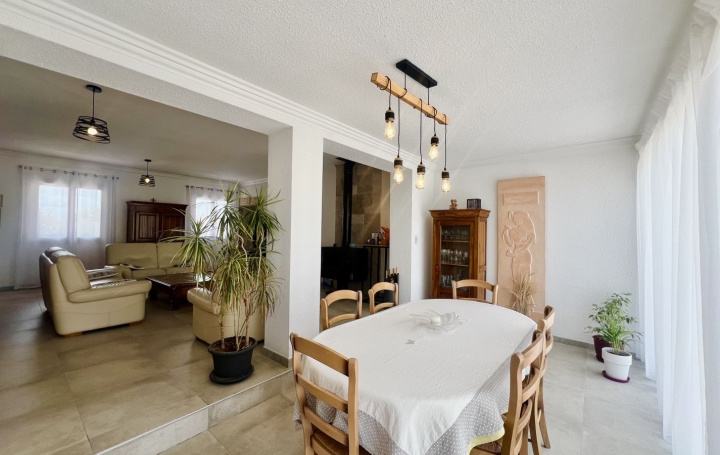 Maison BESSAN (34550)  156 m2 599 900 € 