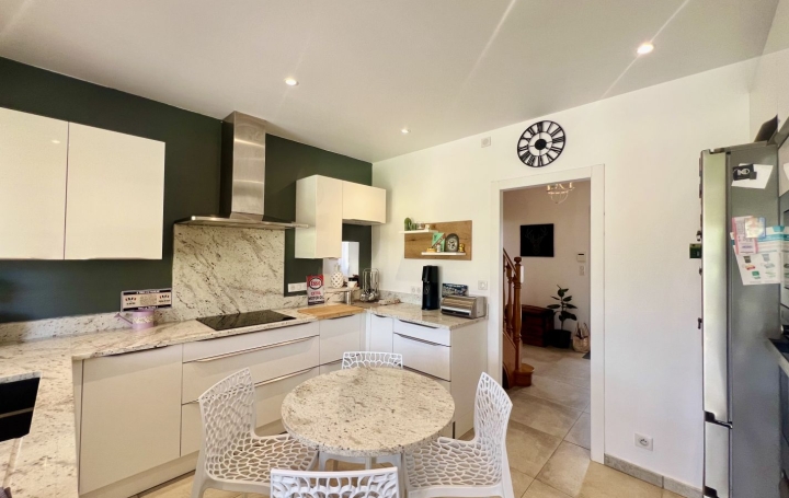 Maison BESSAN (34550)  156 m2 599 900 € 