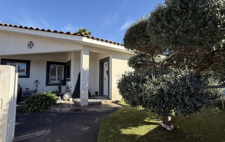 Maison MONTBLANC (34290)  104 m2 320 000 € 