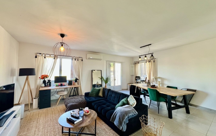 Maison VIAS (34450)  195 m2 469 000 € 