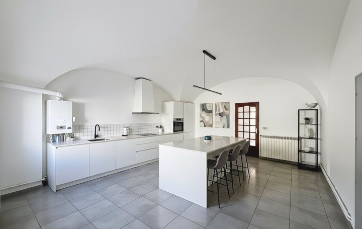 Maison PAULHAN (34230)  340 m2 399 000 € 