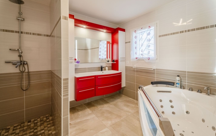 Villa FONTES (34320)  203 m2 629 900 € 