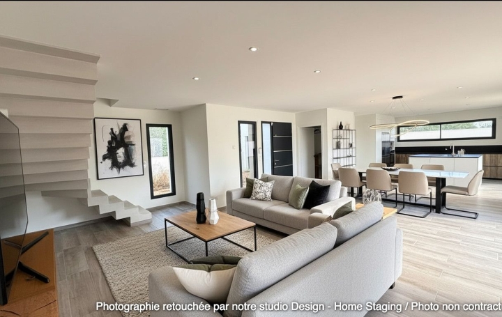 Villa BESSAN (34550)  163 m2 525 000 € 