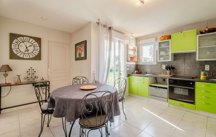 Villa LE GRAU-D'AGDE (34300)  156 m2 735 000 € 