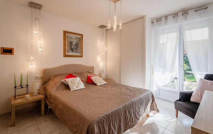 Villa LE GRAU-D'AGDE (34300)  156 m2 735 000 € 