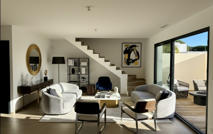 Villa BESSAN (34550)  97 m2 389 000 € 