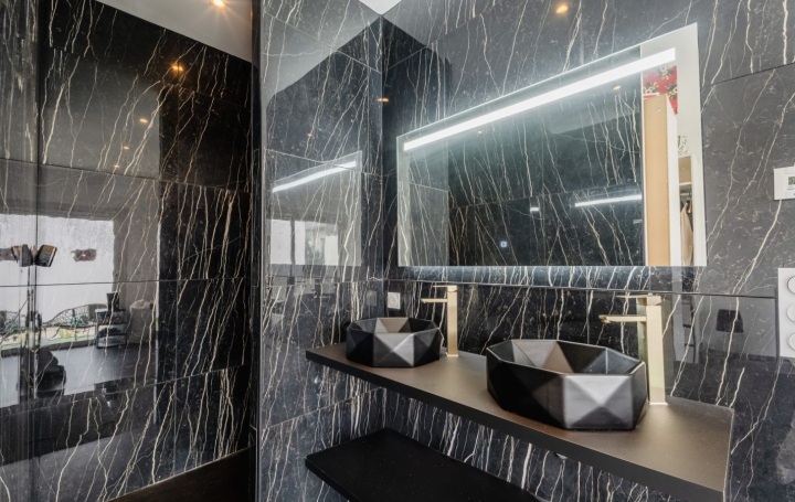 Villa AGDE (34300)  124 m2 449 900 € 