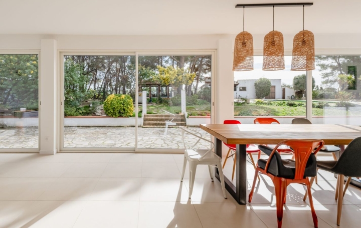 Maison BESSAN (34550)  195 m2 749 000 € 