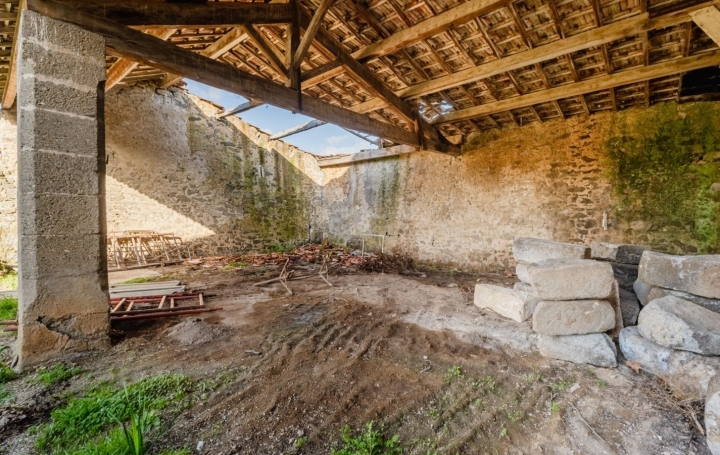 Maison MONTBLANC (34290)  186 m2 129 900 € 