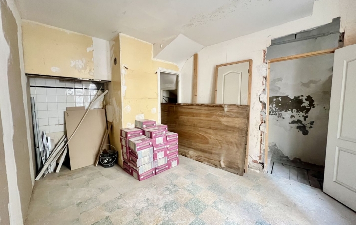 Immeuble BEZIERS (34500)  60 m2 75 600 € 