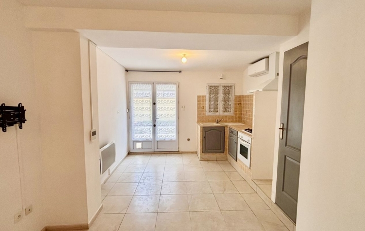 Maison de village BESSAN (34550)  190 m2 275 000 € 