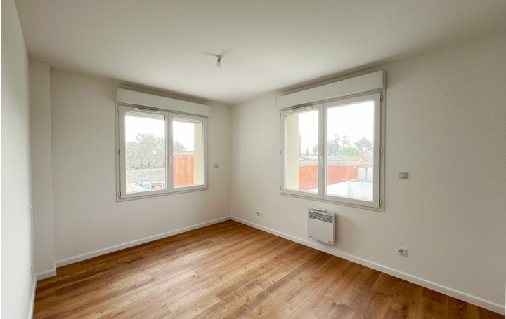 Villa VIAS (34450)  92 m2 295 000 € 