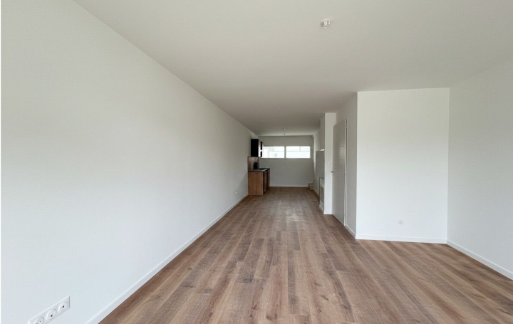 Villa VIAS (34450)  92 m2 295 000 € 