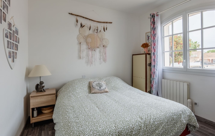 Villa BESSAN (34550)  135 m2 374 900 € 