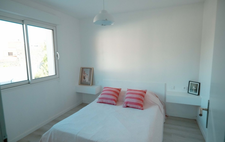 Villa LEZIGNAN-LA-CEBE (34120)  182 m2 525 000 € 