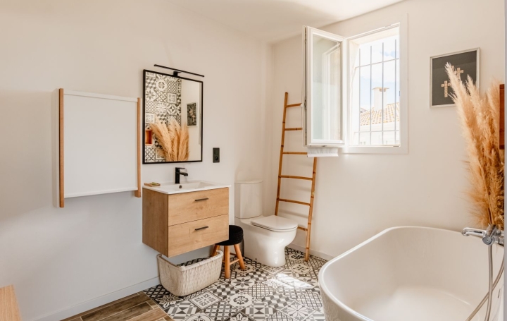 Maison BEZIERS (34500)  184 m2 349 000 € 