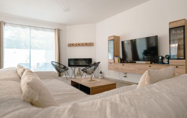 Maison ADISSAN (34230)  176 m2 224 900 € 