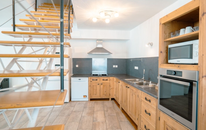 Maison ADISSAN (34230)  176 m2 224 900 € 