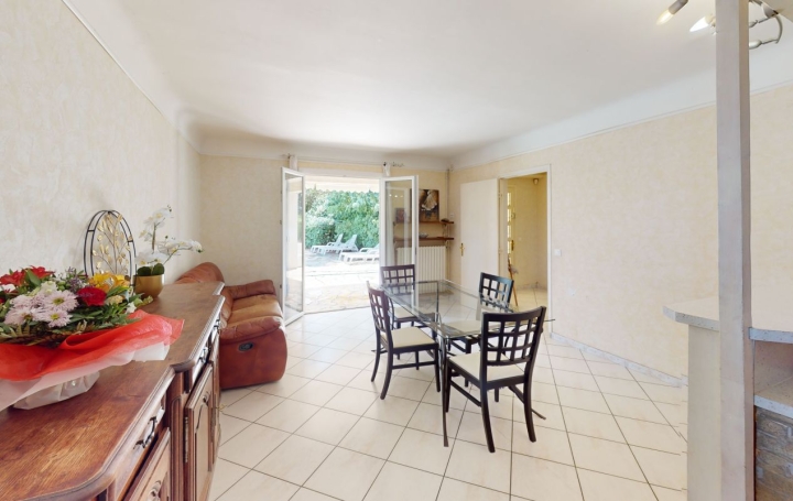 Maison BEZIERS (34500)  142 m2 379 900 € 