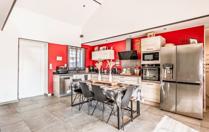 Villa BESSAN (34550)  97 m2 293 000 € 