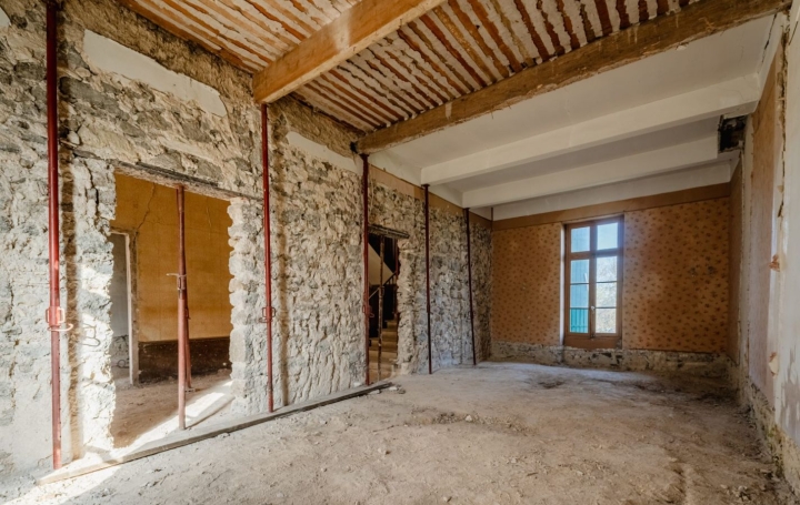 Domaine MONTBLANC (34290)  765 m2 299 800 € 