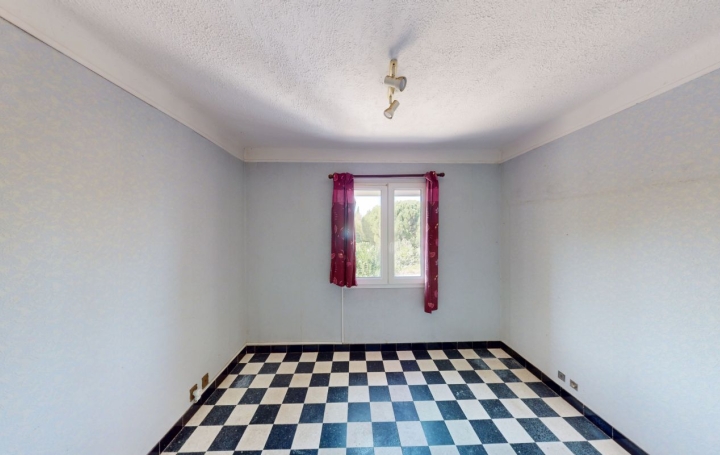 Maison SAINT-THIBERY (34630)  77 m2 239 500 € 