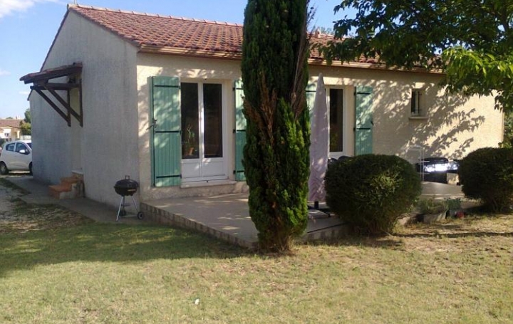 Réseau Immo-diffusion : Villa  SAINT-GENIES-DE-MALGOIRES  89 m2 850 € 