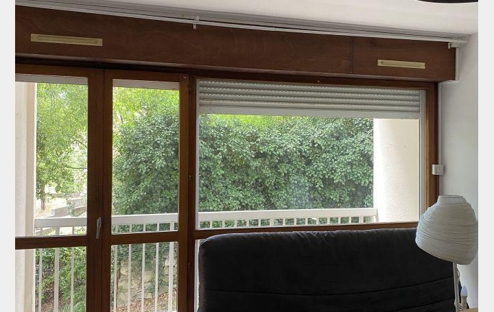 2 Pièces NIMES (30900)  32 m2 540 € 