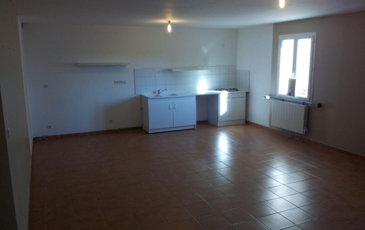 Appartement LA ROUVIERE (30190) 99 m<sup>2</sup> 693 € 